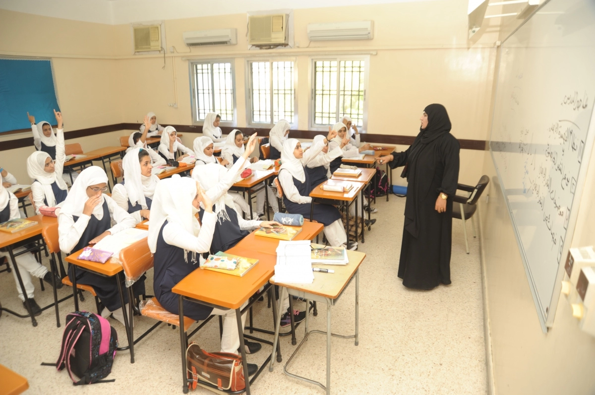 عاجل… زيادة رواتب المدرسين في سلطنة عمان !